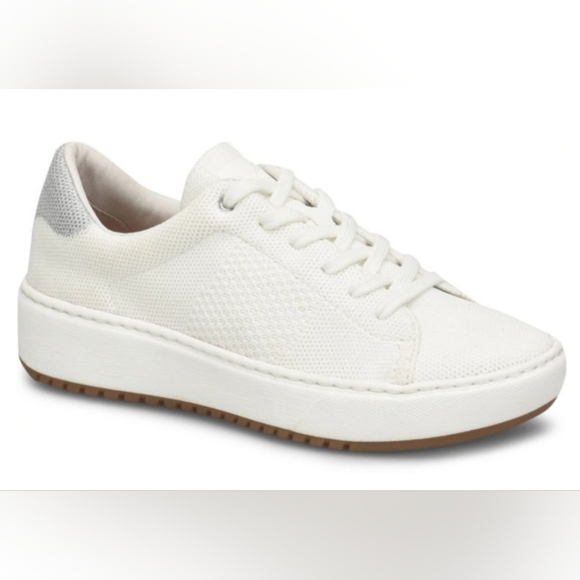 Sofft Shoes - Söft Waylyn White Sneakers Size 6 NWT